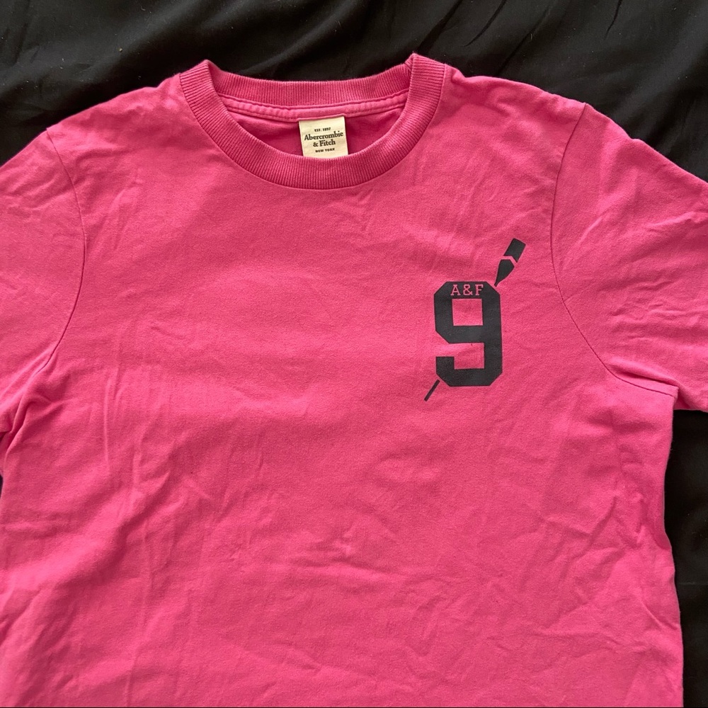 Pink tops t-shirts